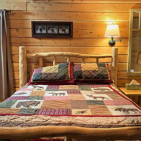 Alaska Creekside Cabins In Сьюард Экстерьер фото