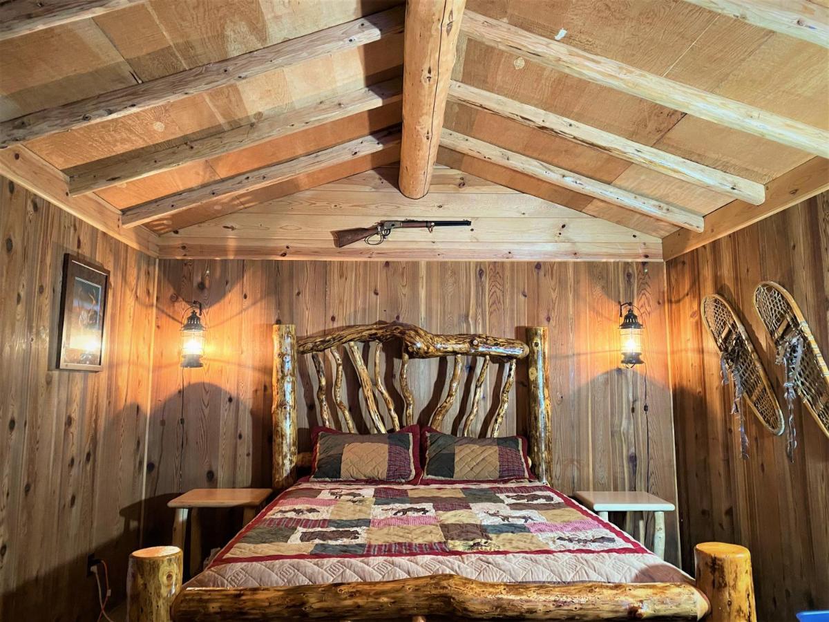 Alaska Creekside Cabins In Сьюард Экстерьер фото