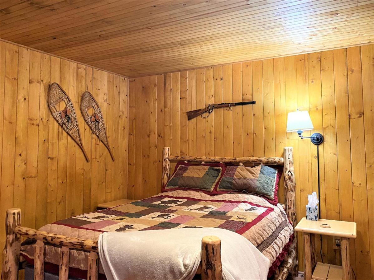 Alaska Creekside Cabins In Сьюард Экстерьер фото