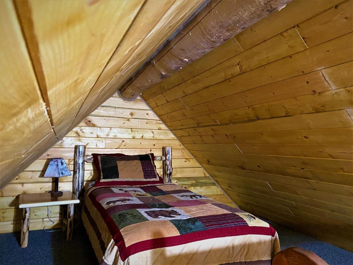 Alaska Creekside Cabins In Сьюард Экстерьер фото