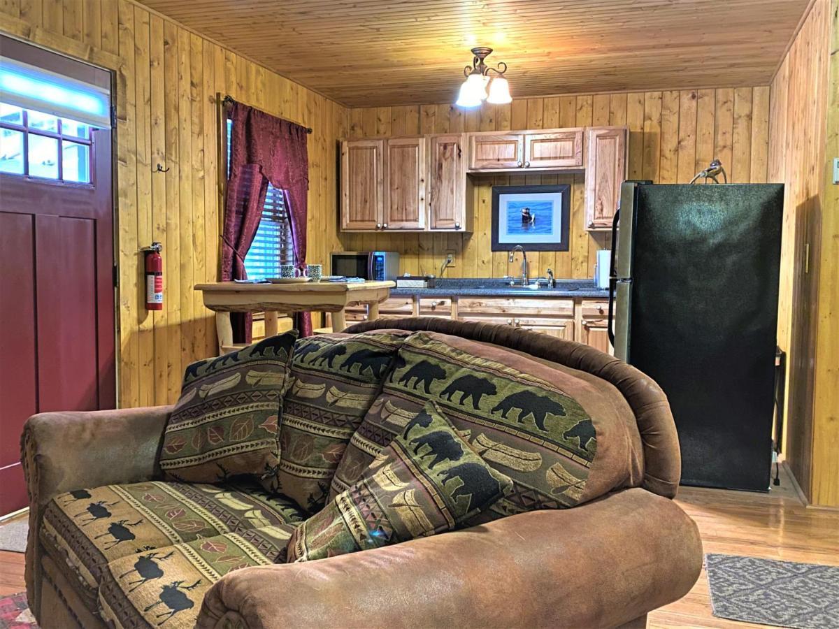 Alaska Creekside Cabins In Сьюард Экстерьер фото