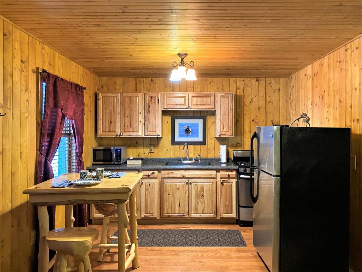 Alaska Creekside Cabins In Сьюард Экстерьер фото